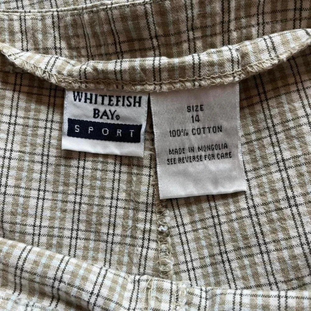 Whitefish Bay Women's Capri Pants Plaid Button Beige Black Cotton Flat Front - Picture 5 of 6